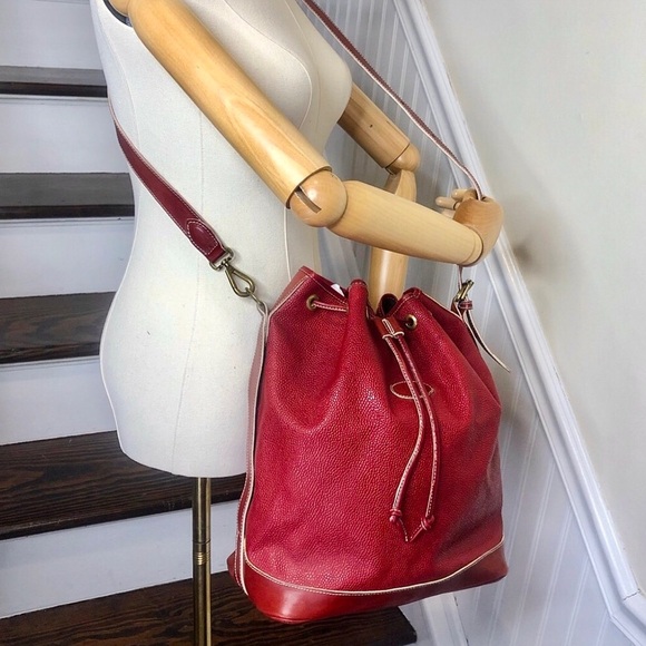 MULBERRY Red Scotchgrain Caviar Leather Drawstring Bucket Crossbody Shoulder Bag - Picture 4 of 17